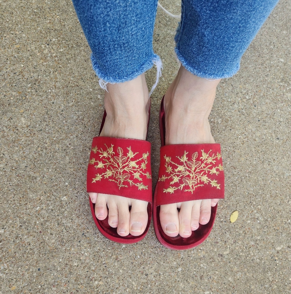 Dolce Gabbana slide sandals velvet